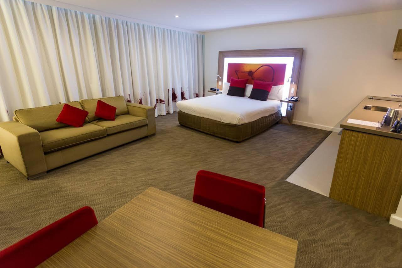 Novotel Sydney West Hq Руути Хил Екстериор снимка