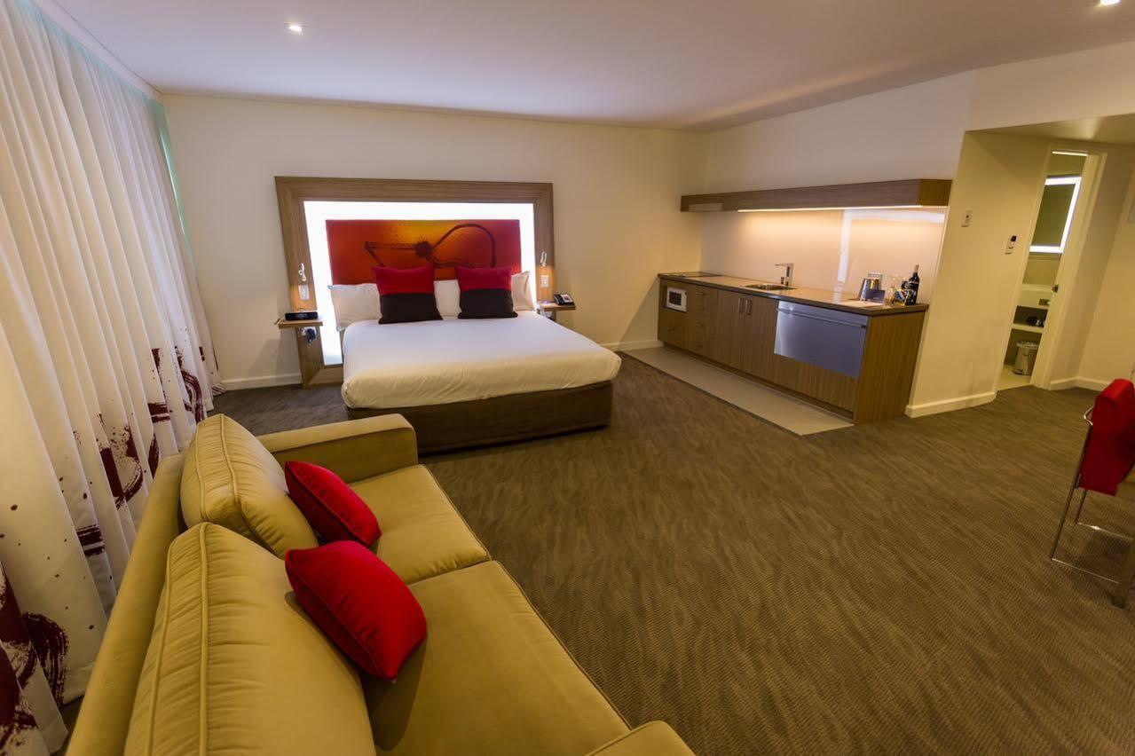 Novotel Sydney West Hq Руути Хил Екстериор снимка