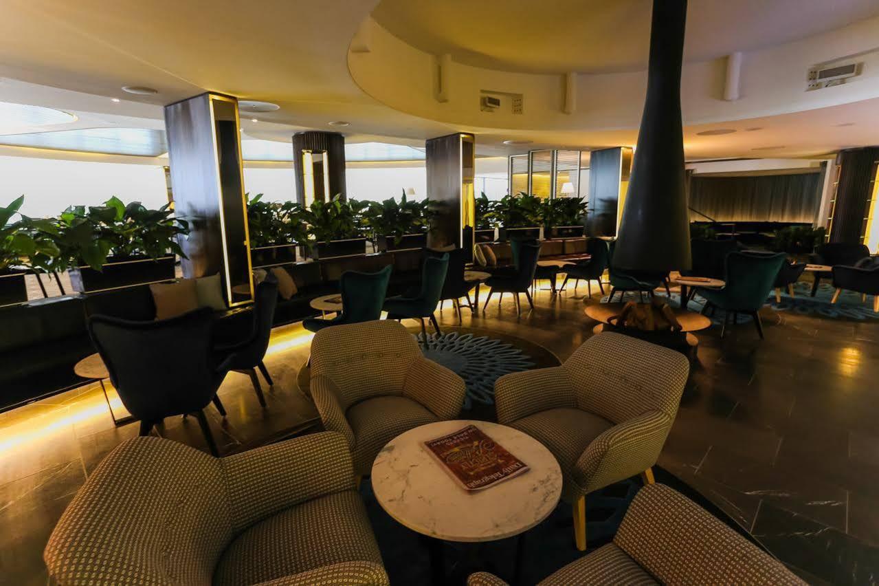 Novotel Sydney West Hq Руути Хил Екстериор снимка